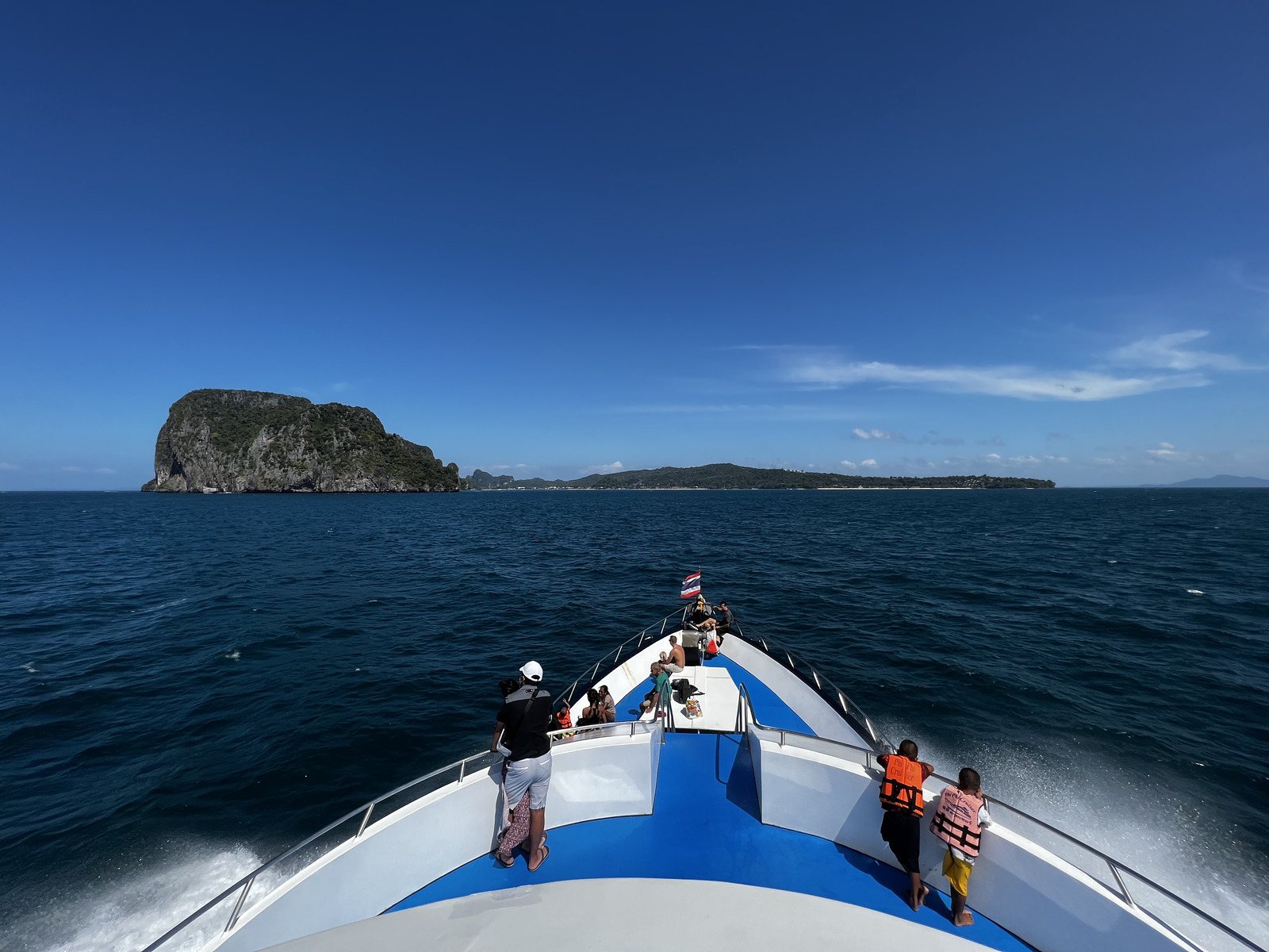 รูปถ่าย ไทย(Thailand) เรือเฟอร์รีจากภูเก็ตไปเกาะพีพี(Phuket to Ko Phi Phi Ferry) 2021-12 63
