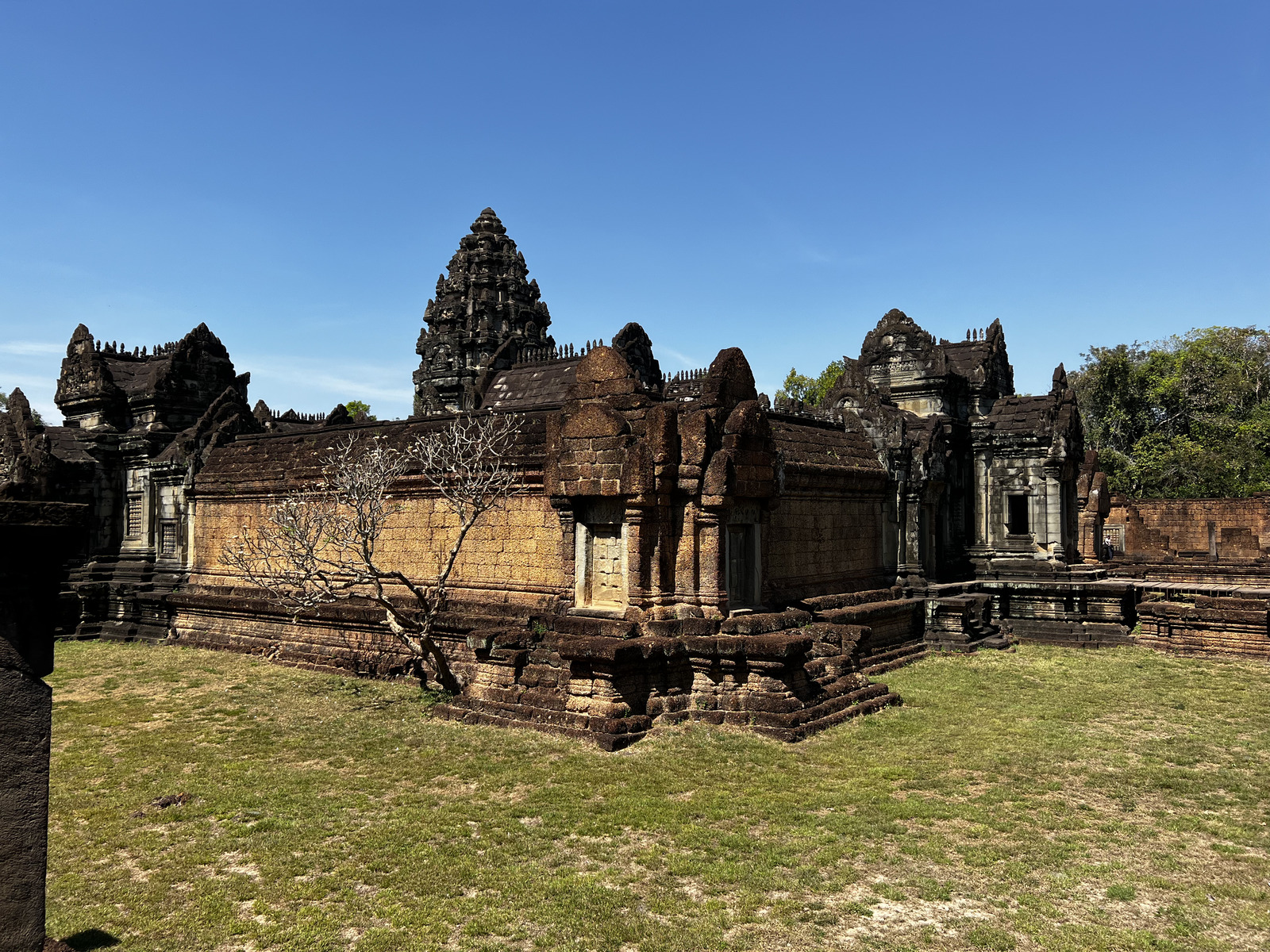 รูปถ่าย กัมพูชา(Cambodia) เสียมราฐ(Siem Reap) ปราสาทบันทายสำเหร่(Banteay Samre) 2023-01 38
