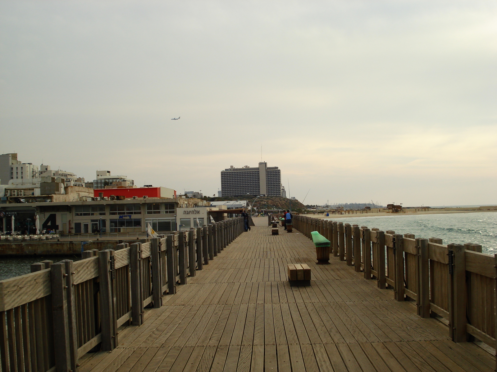 รูปถ่าย อิสราเอล(Israel) เทลอาวีฟ(Tel Aviv) ชายหาดเทลอาวีฟ(Tel Aviv Sea Shore) 2006-12 217