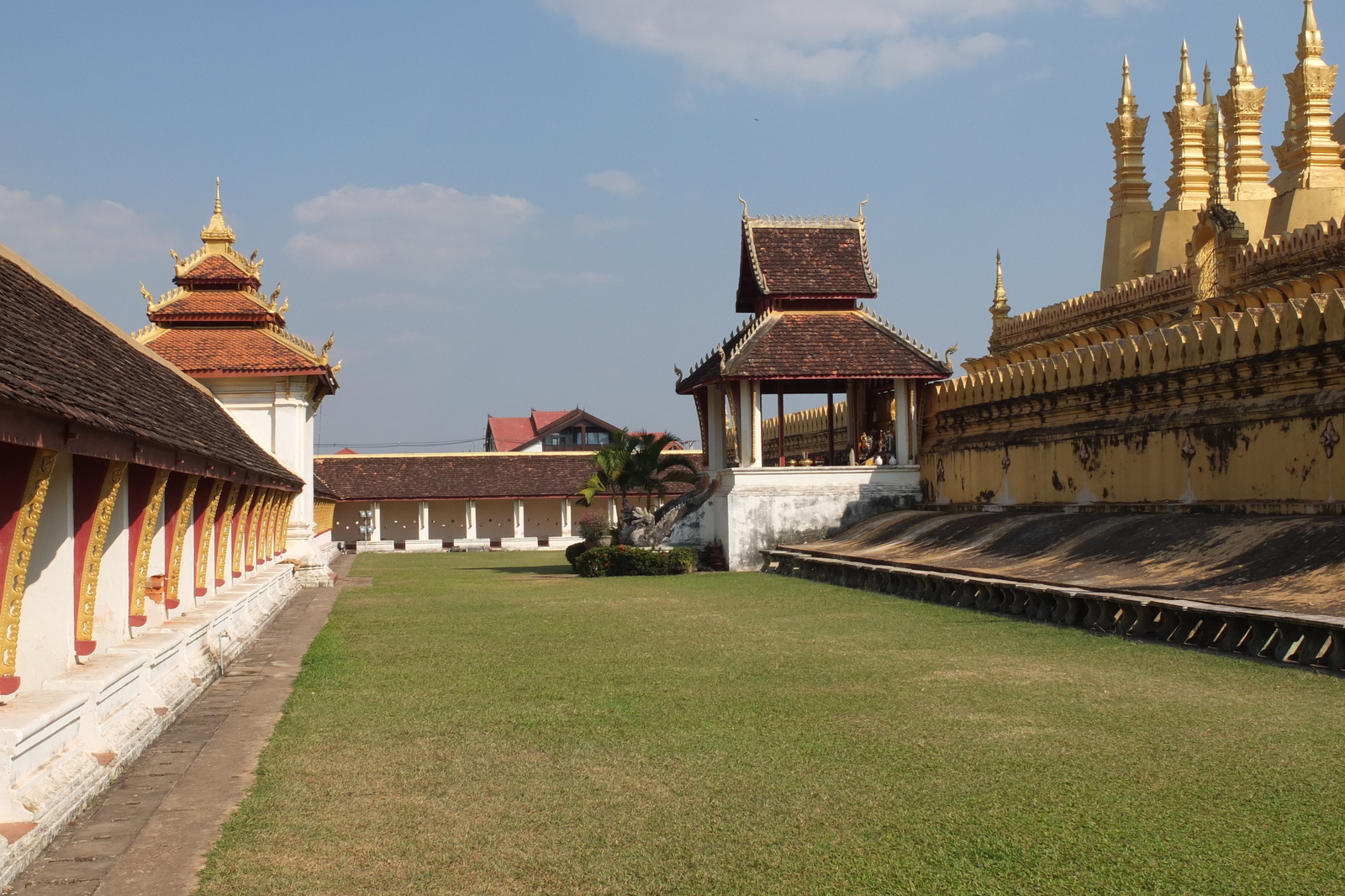 รูปถ่าย ลาว(Laos) เวียงจันทน์(Vientiane) 2012-12 316
