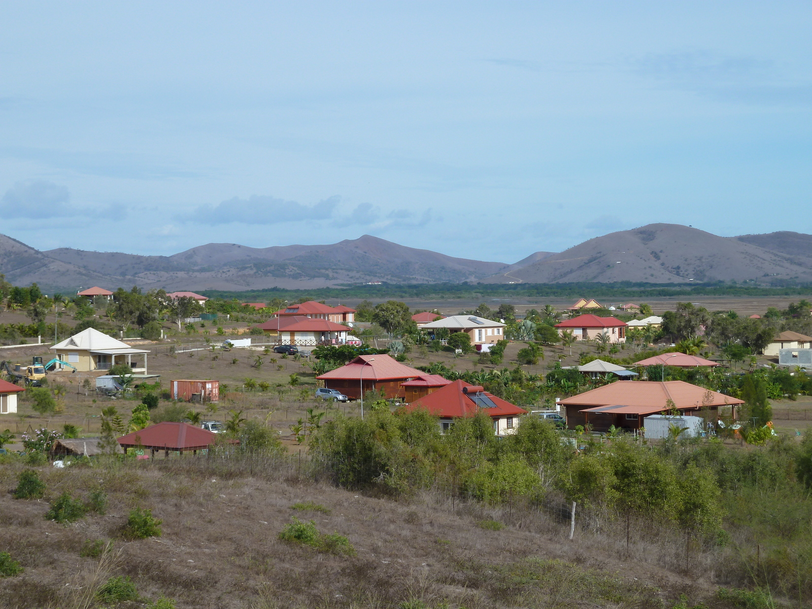 รูปถ่าย นิวแคลิโดเนีย(New Caledonia) ถนนจากตงตูตาไปทีโอ(Tontouta to Thio road) 2010-05 46