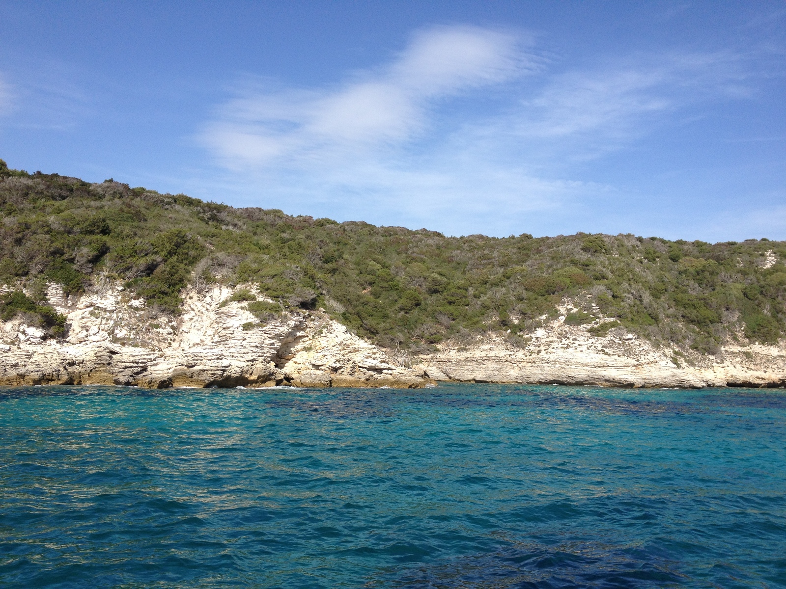 รูปถ่าย ฝรั่งเศส(France) คอร์สิคา(Corsica) อ่าวหินฟัซซีโอ(Calanque de Fazzio) 2012-09 22