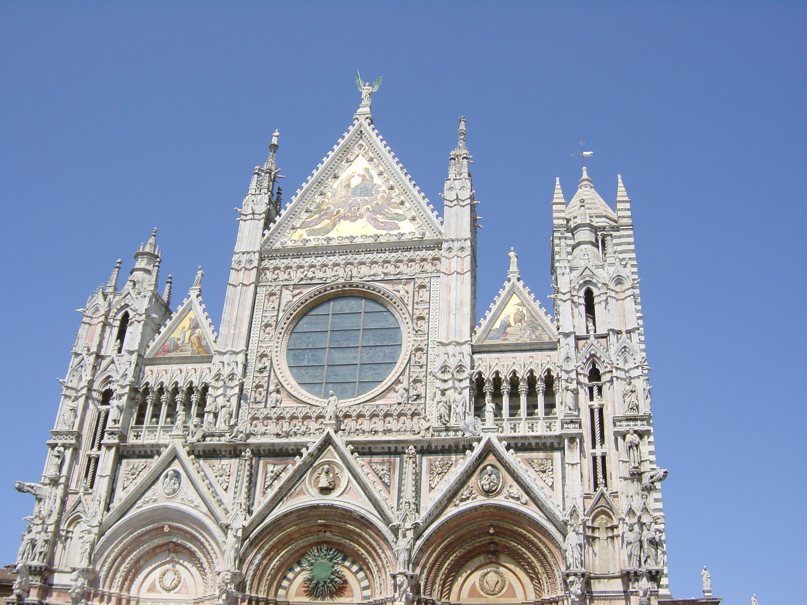 รูปถ่าย อิตาลี(Italy) ซีเอน่า(Siena) 2002-04 17