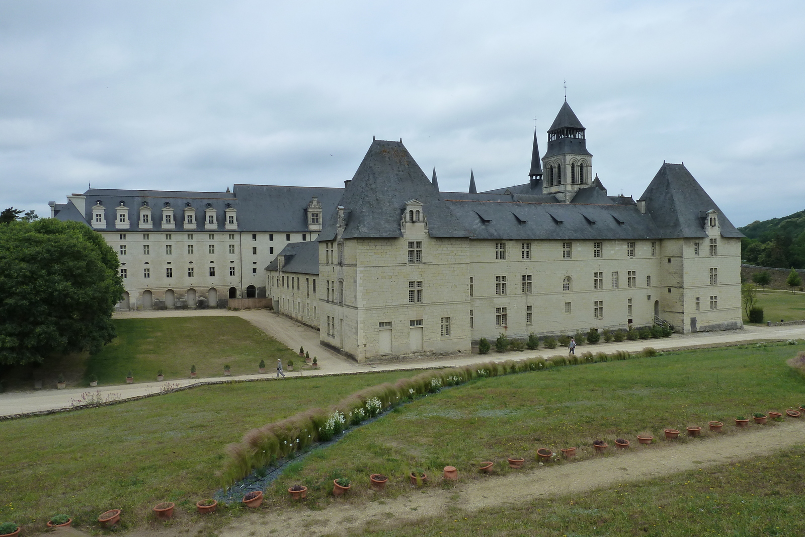 รูปถ่าย ฝรั่งเศส(France) ฟงเตอโวร์(Fontevraud) 2011-05 117