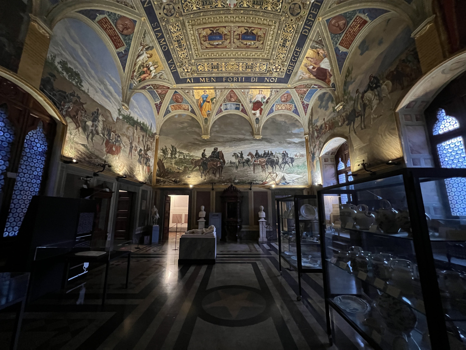 รูปถ่าย อิตาลี(Italy) ซีเอน่า(Siena) วังปุบบลีโก(Palazzo Pubblico) 2021-09 111