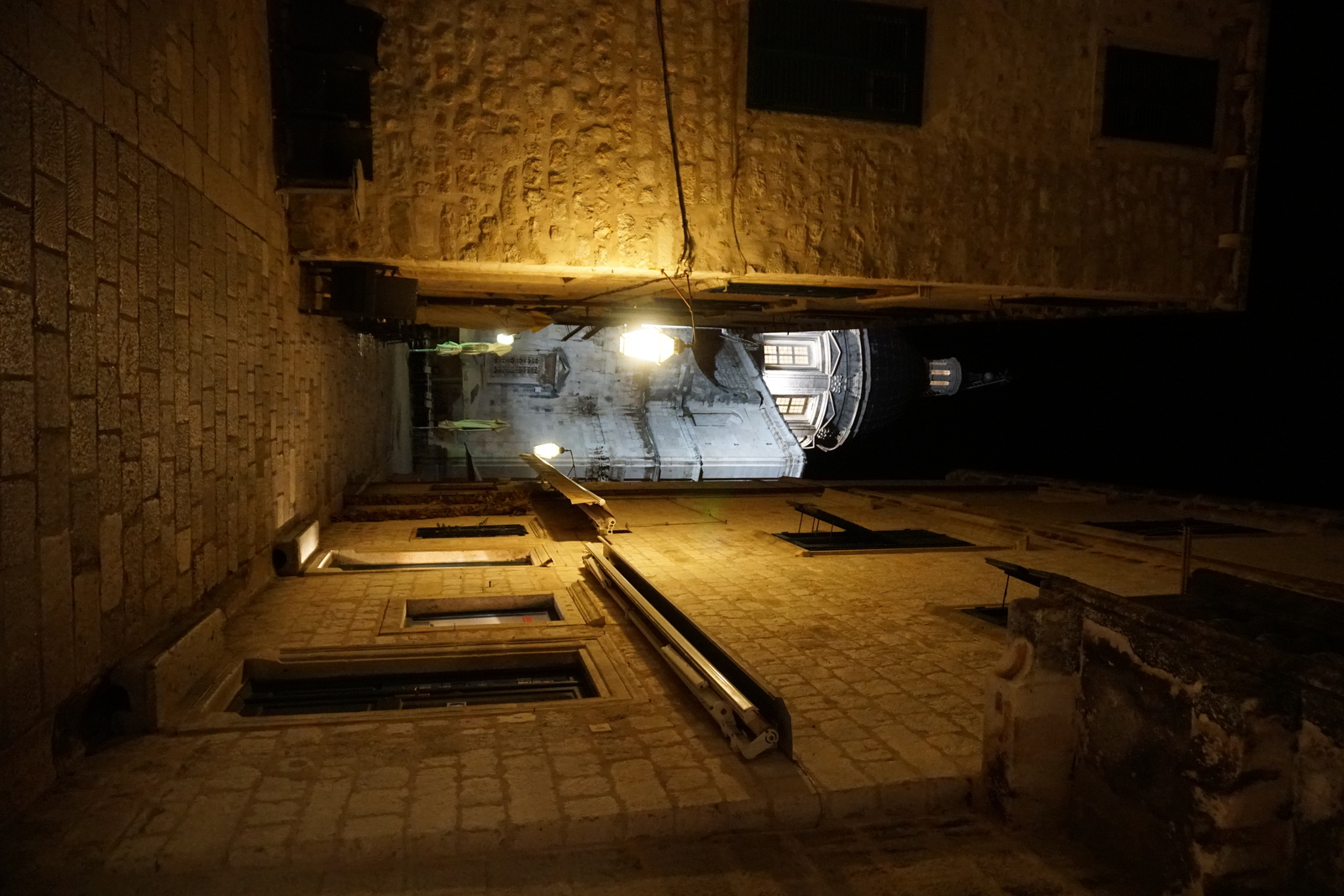 รูปถ่าย โครเอเชีย(Croatia) ดูบรอฟนิก(Dubrovnik) 2016-04 220