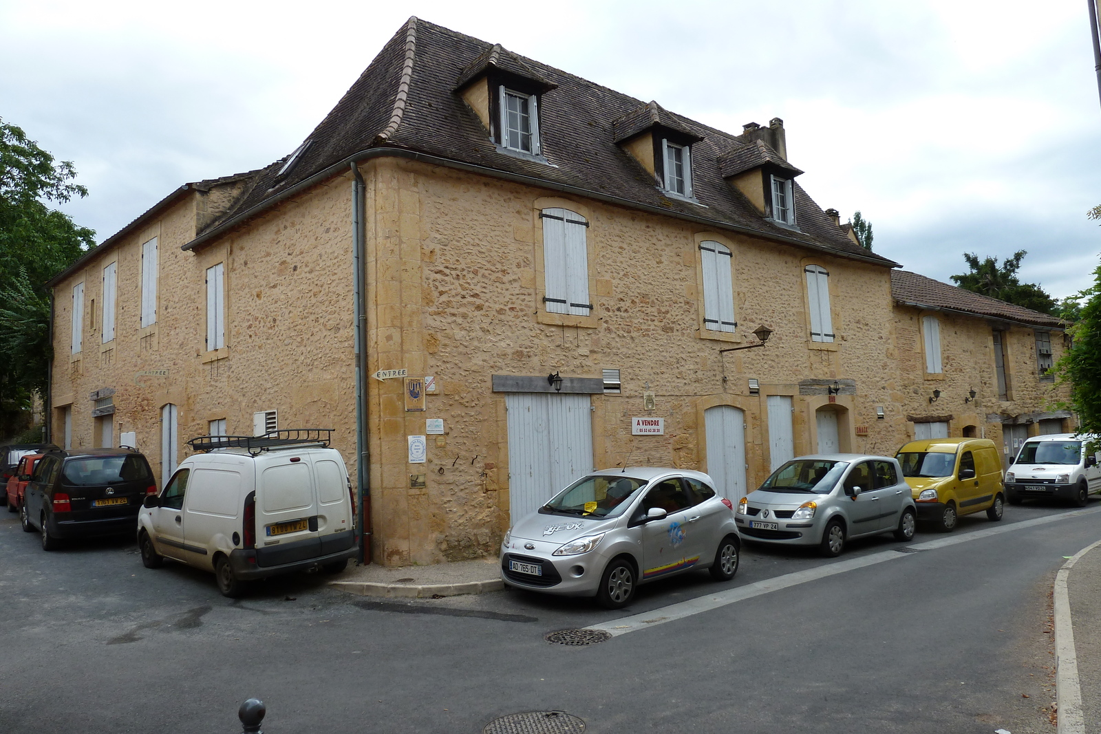รูปถ่าย ฝรั่งเศส(France) กาดูแอ็ง(Cadouin) 2010-08 119