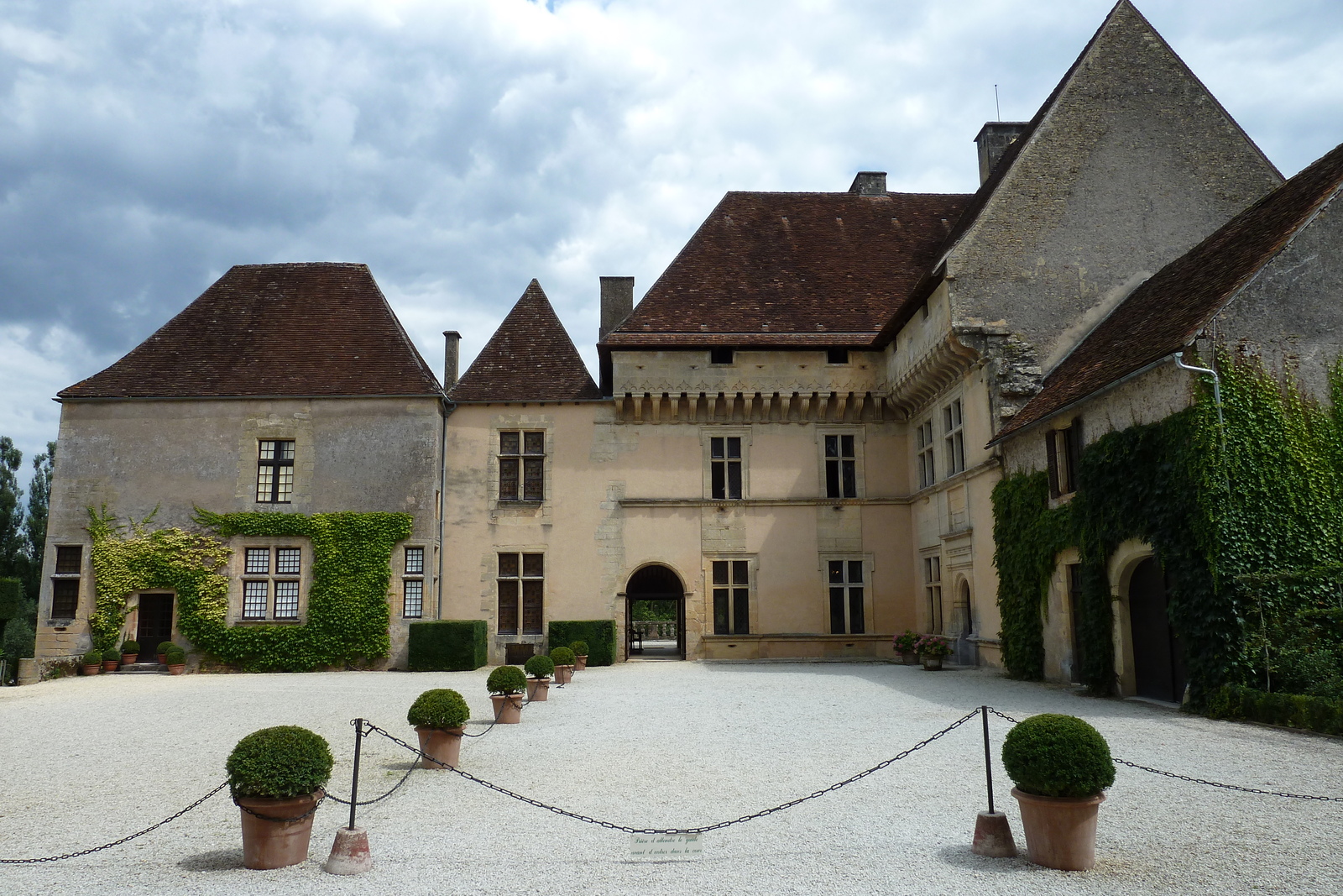 รูปถ่าย ฝรั่งเศส(France) ปราสาทลอส(Losse castle) 2010-08 7