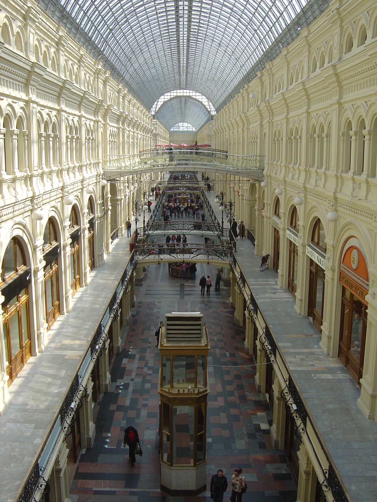 รูปถ่าย รัสเซีย(Russia) มอสโก(Moscow) จตุรัสแดง(Red Square) 2005-04 8