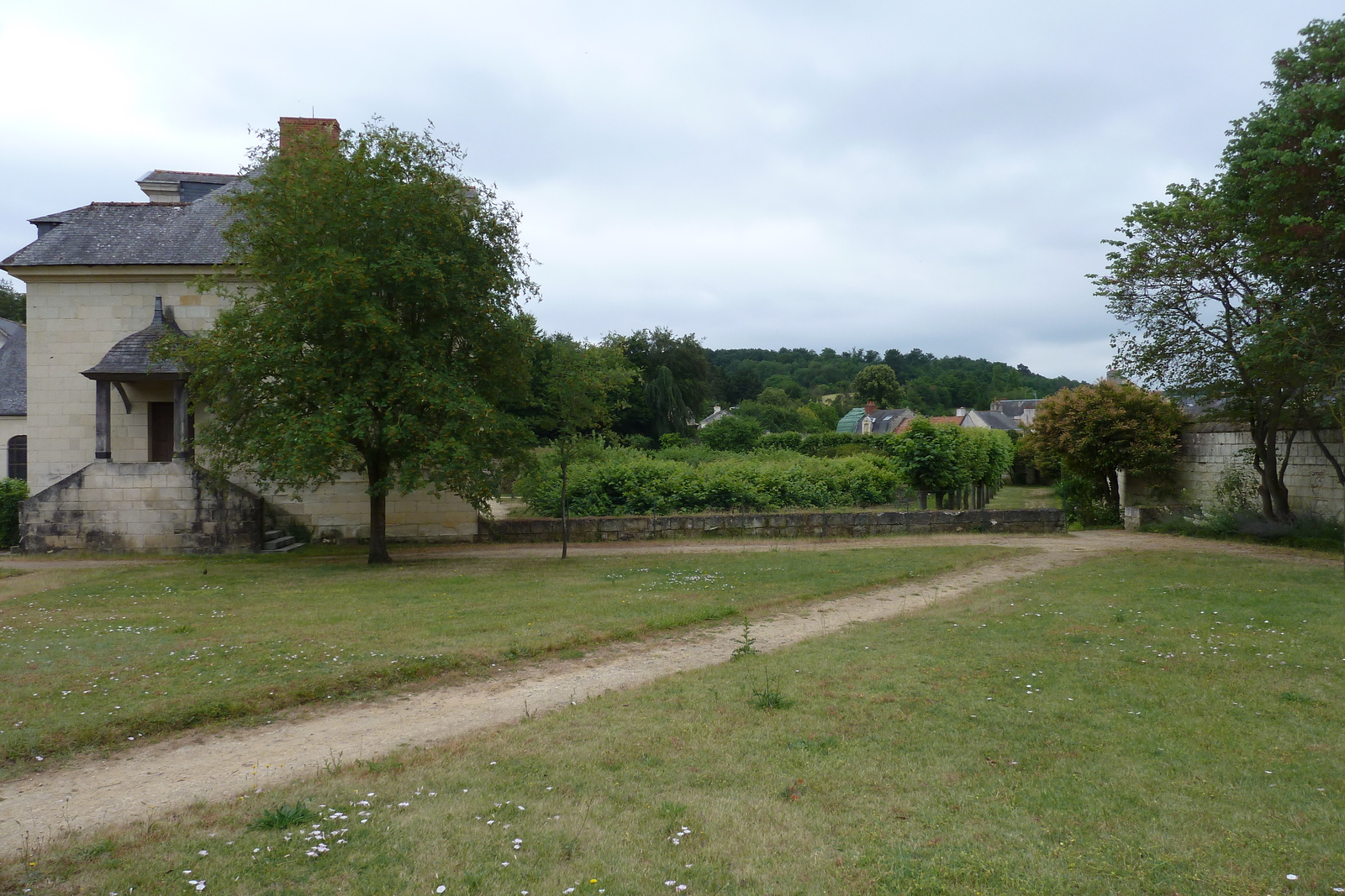 รูปถ่าย ฝรั่งเศส(France) ฟงเตอโวร์(Fontevraud) 2011-05 116
