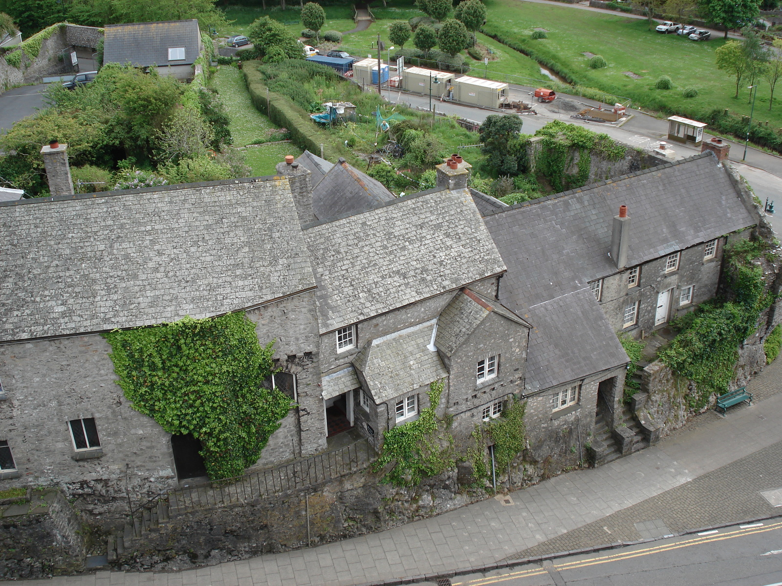 รูปถ่าย อังกฤษ(United Kingdom) เปมโบรคเชอร์(Pembrokeshire) เปมโบรค(Pembroke) ปราสาท(Castle) 2006-05 16