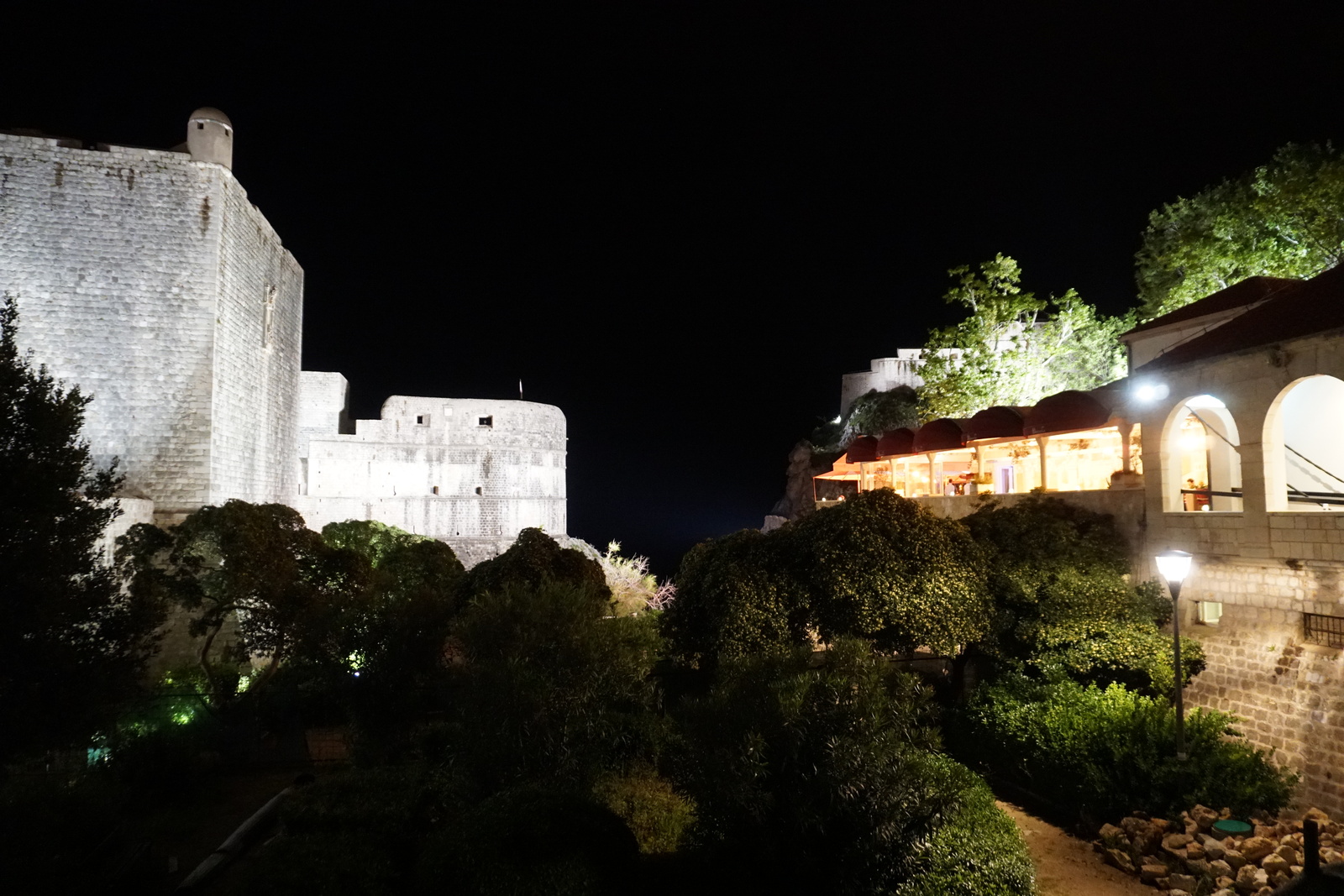 รูปถ่าย โครเอเชีย(Croatia) ดูบรอฟนิก(Dubrovnik) 2016-04 237