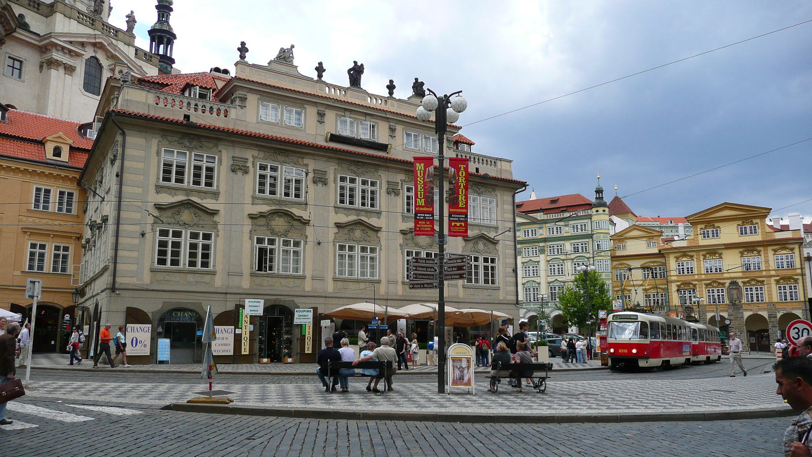 รูปถ่าย สาธารณรัฐเช็ก(Czech Republic) ปราก(Prague) รอบปราสาทปราก(Around Prague Castle) 2007-07 24