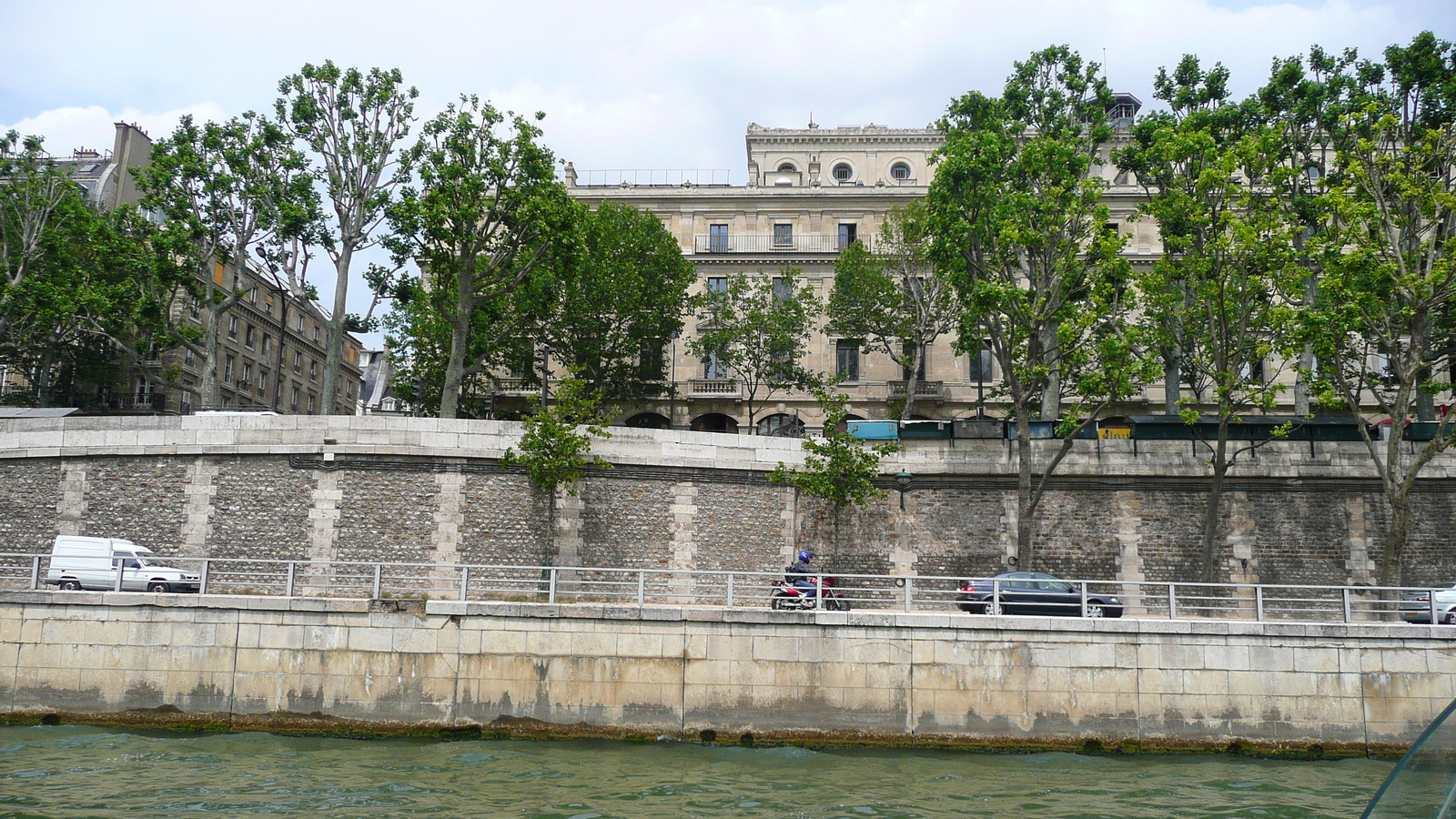 รูปถ่าย ฝรั่งเศส(France) ปารีส(Paris) แม่น้ำแซน(Seine river) 2007-06 227