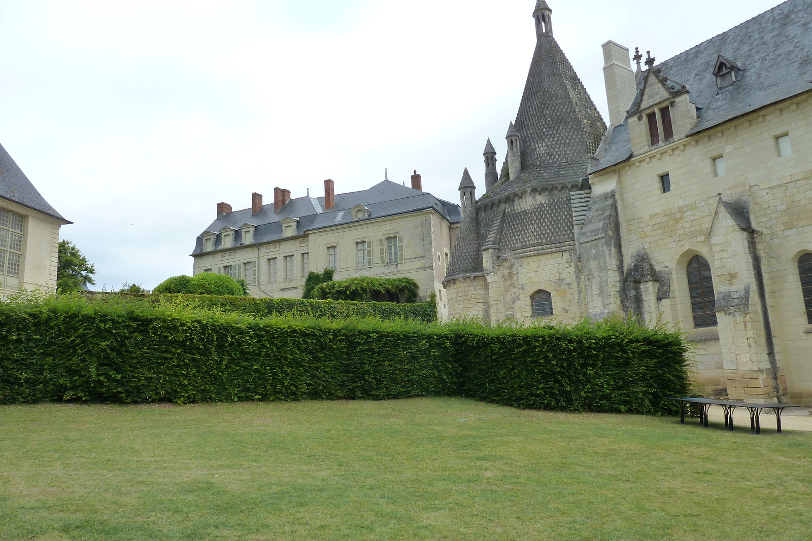 รูปถ่าย ฝรั่งเศส(France) ฟงเตอโวร์(Fontevraud) 2011-05 133