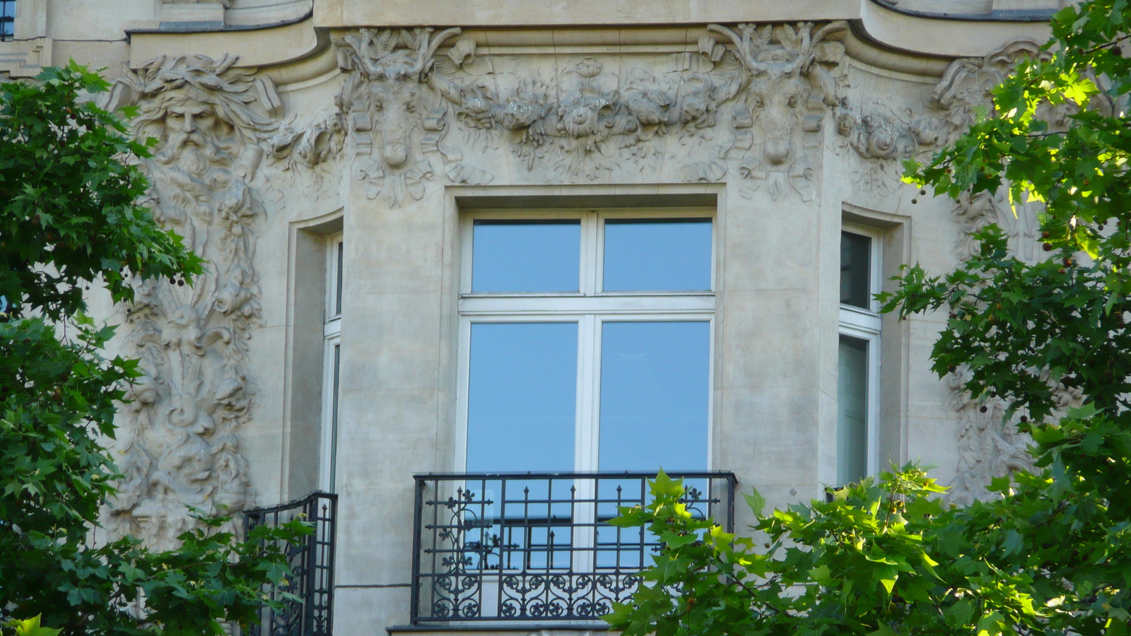 รูปถ่าย ฝรั่งเศส(France) ปารีส(Paris) ช็องเซลีเซ(Champs Elysees) 2007-04 140