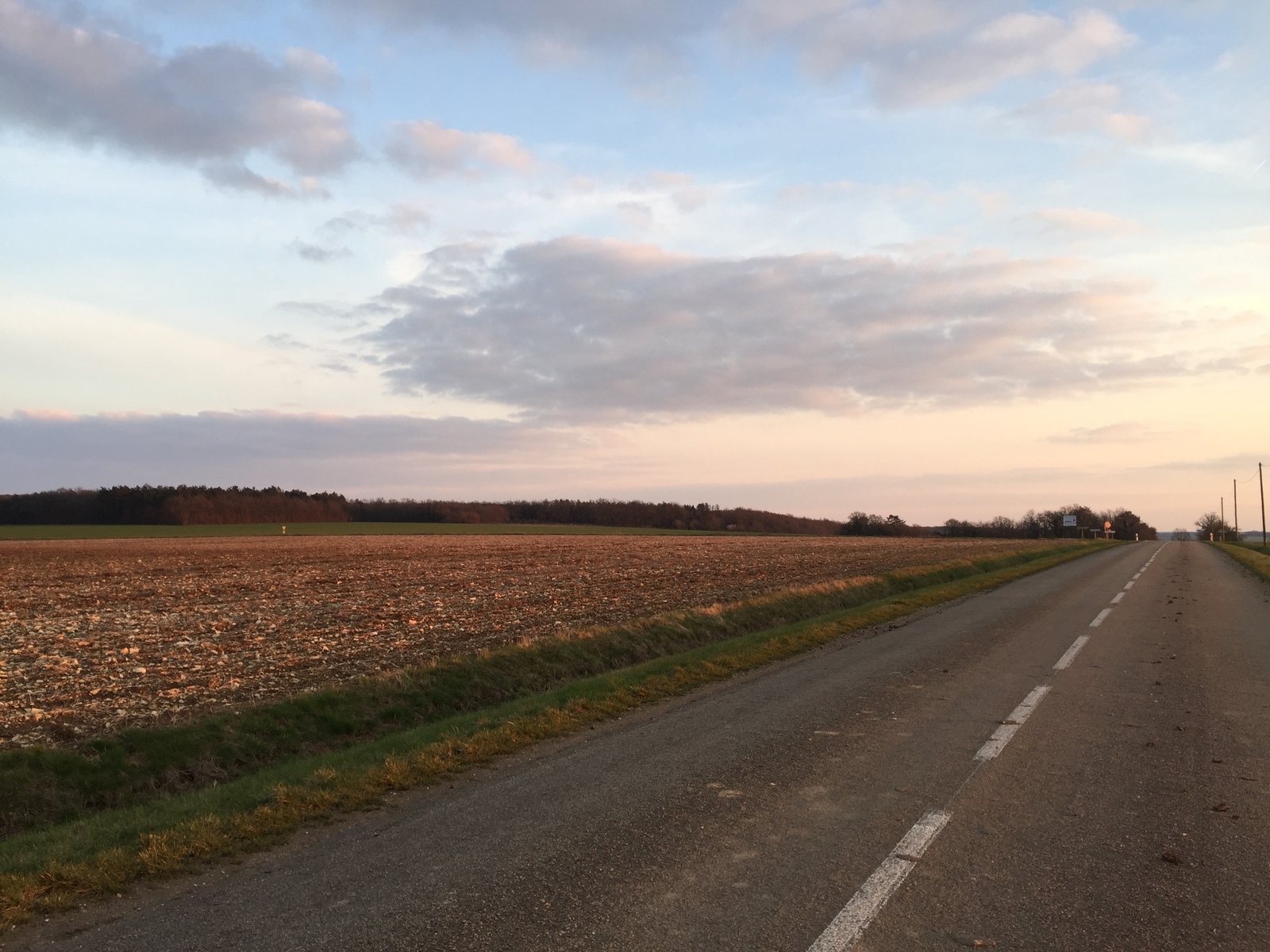 รูปถ่าย ฝรั่งเศส(France) ตอแนร์(Tonnerre) 2016-02 24