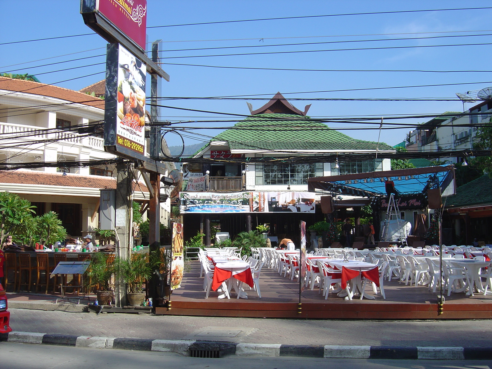 รูปถ่าย ไทย(Thailand) ภูเก็ต(Phuket) ป่าตอง(Patong) ถนนเลียบชายหาด(Beach Road) 2005-12 79