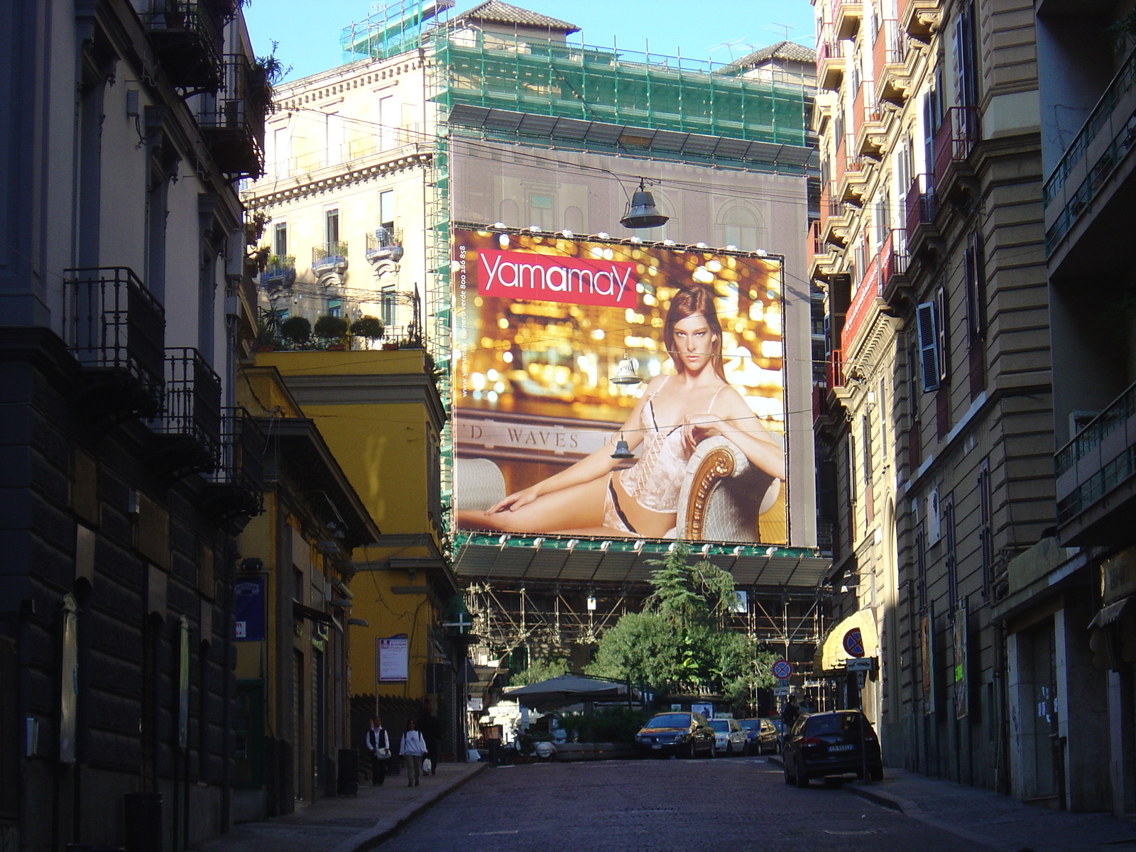 รูปถ่าย อิตาลี(Italy) นาโปลี(Naples) 2004-11 26