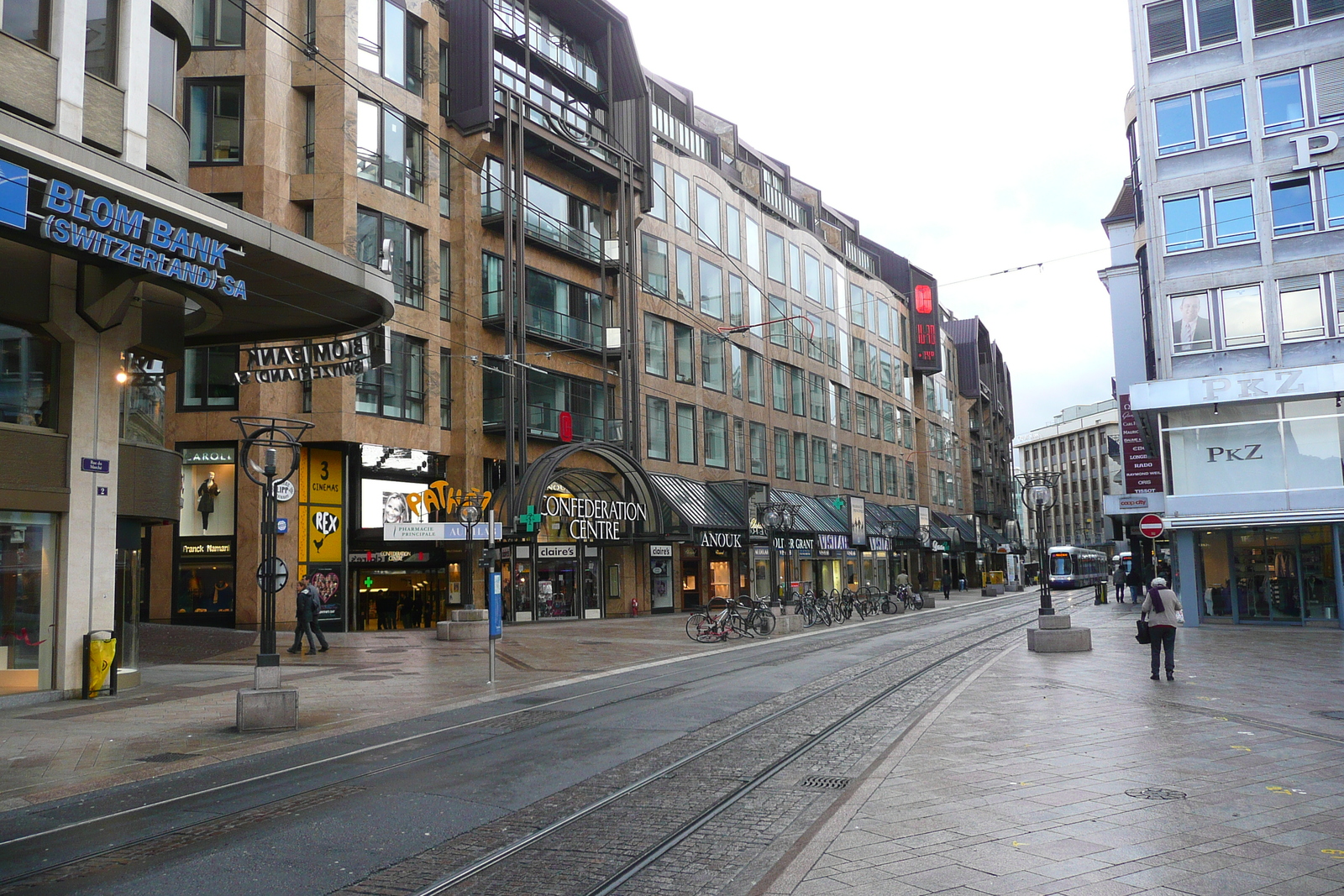 รูปถ่าย สวิสเซอร์แลนด์(Switzerland) เจนีวา(Geneva) 2010-02 26