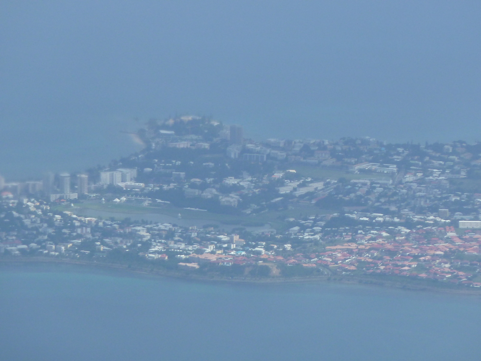 รูปถ่าย นิวแคลิโดเนีย(New Caledonia) ถ่ายจากข้างบน(From the Sky) 2010-05 1