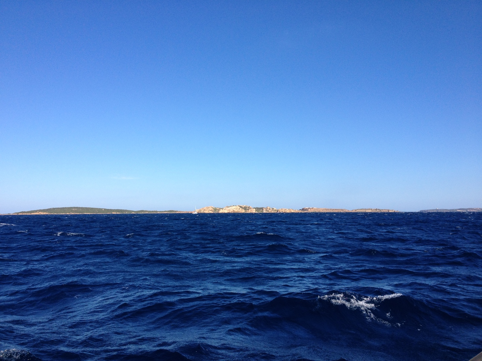 รูปถ่าย อิตาลี(Italy) เกาะกาเปรรา(Caprera) 2012-09 0