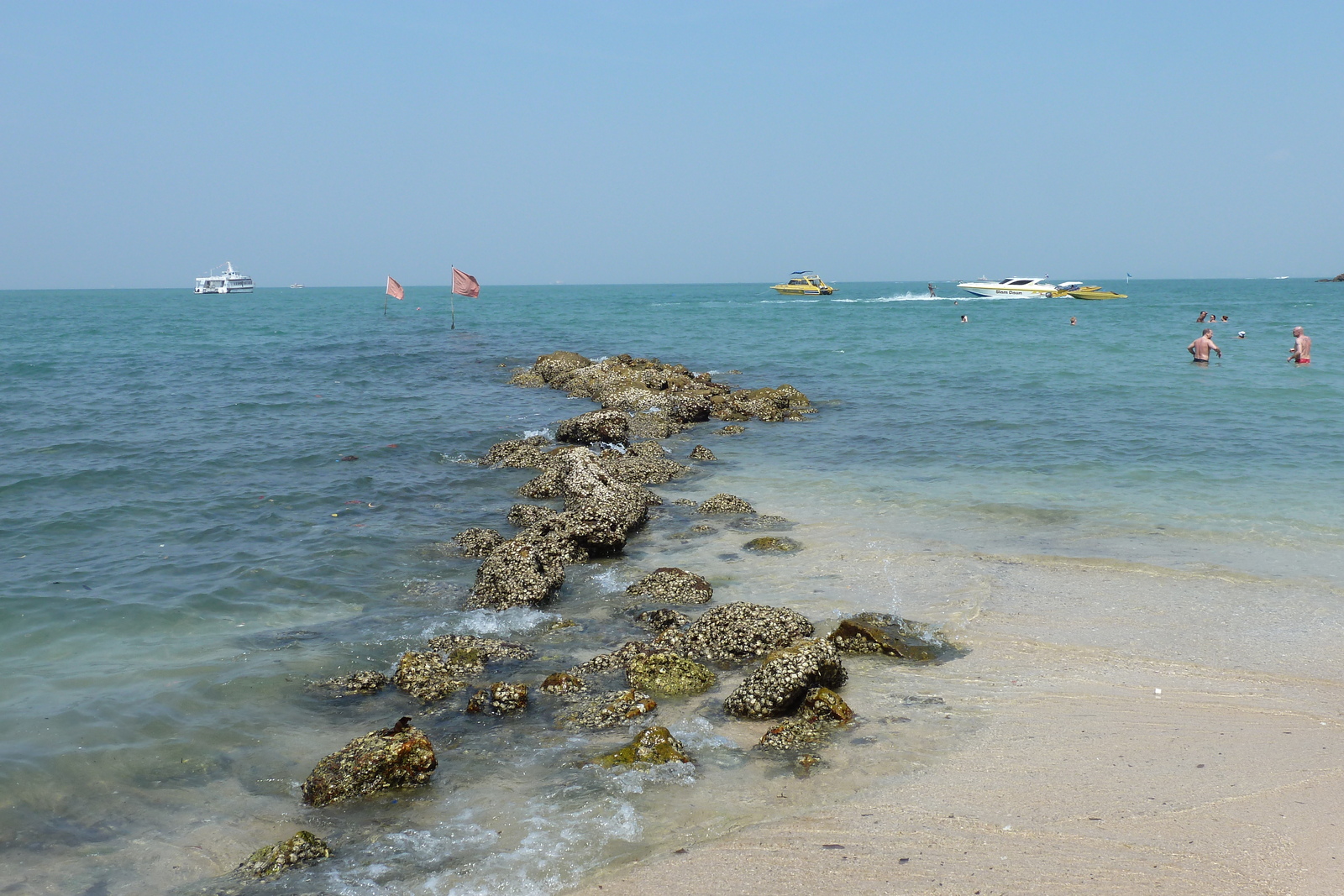 รูปถ่าย ไทย(Thailand) พัทยา(Pattaya) หาดโคซี่(Cosy Beach) 2011-01 75