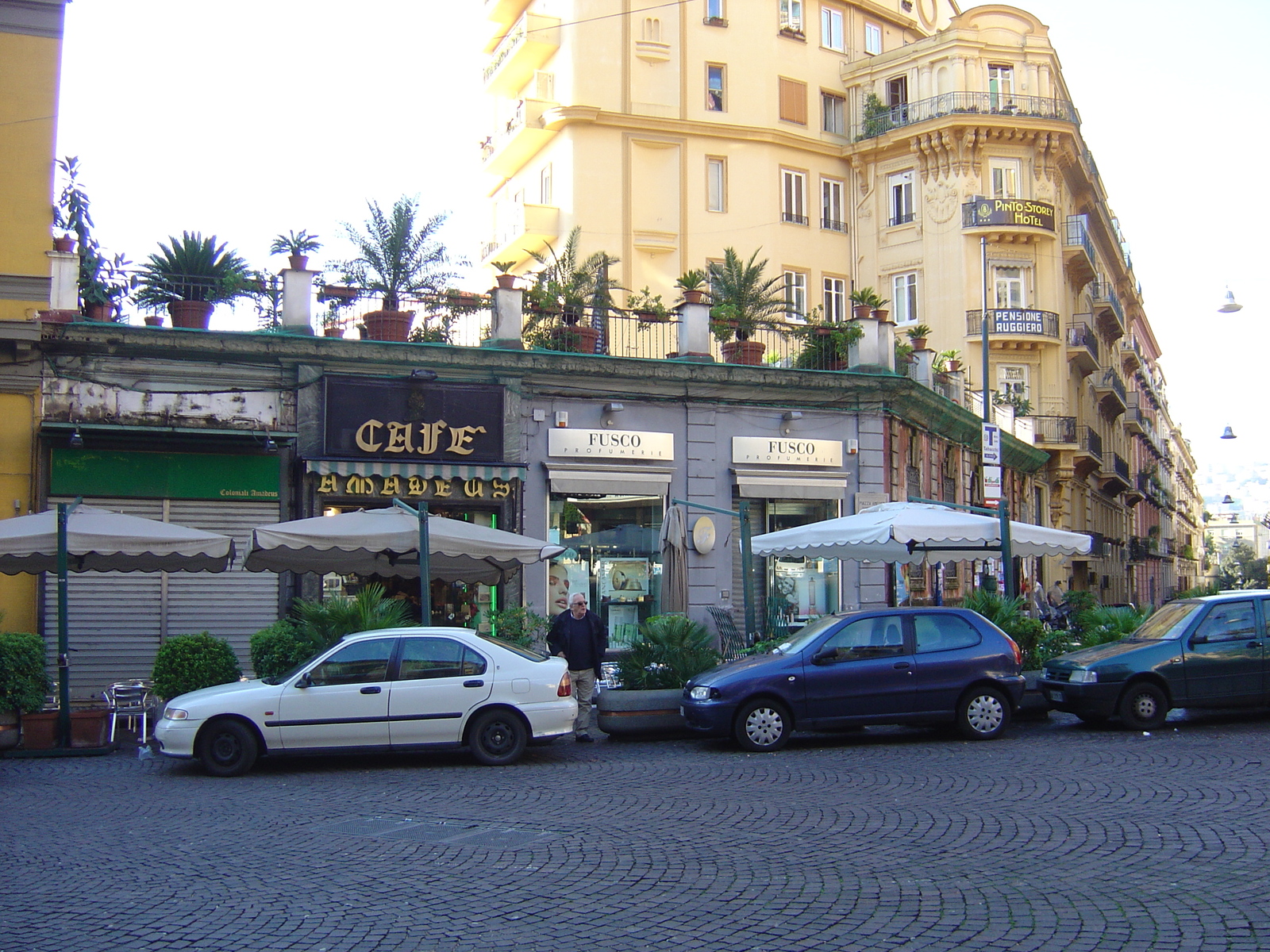 รูปถ่าย อิตาลี(Italy) นาโปลี(Naples) 2004-11 76