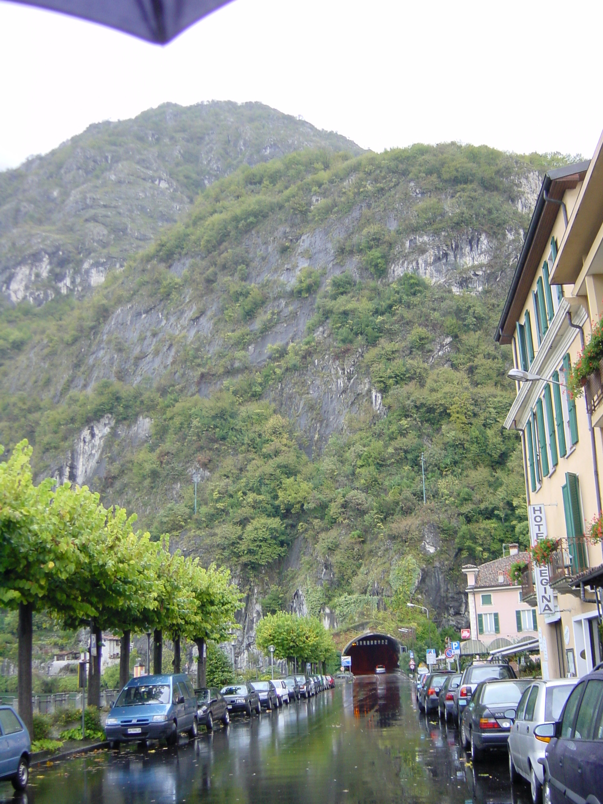 รูปถ่าย สวิสเซอร์แลนด์(Switzerland) ลูกาโน(Lugano) 2001-10 11