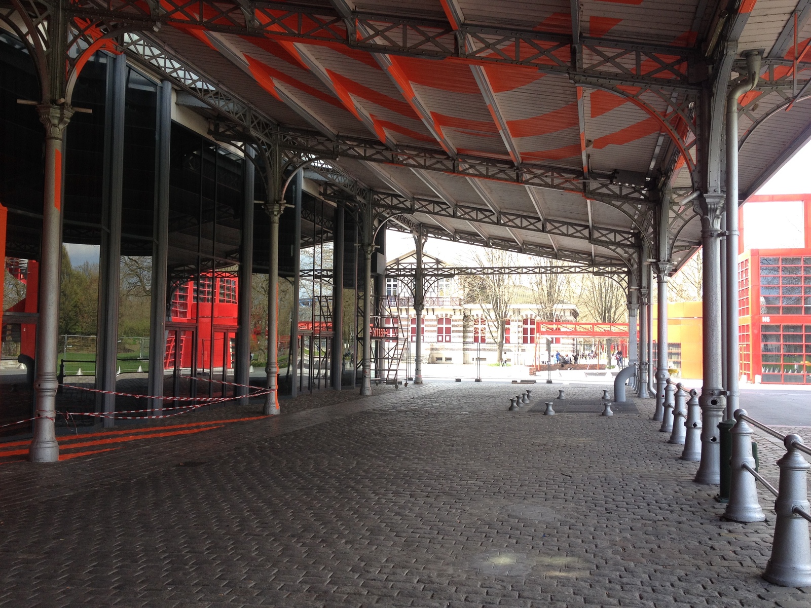 รูปถ่าย ฝรั่งเศส(France) ปารีส(Paris) สวนลาวีแล็ต(La Villette Park) 2015-04 12