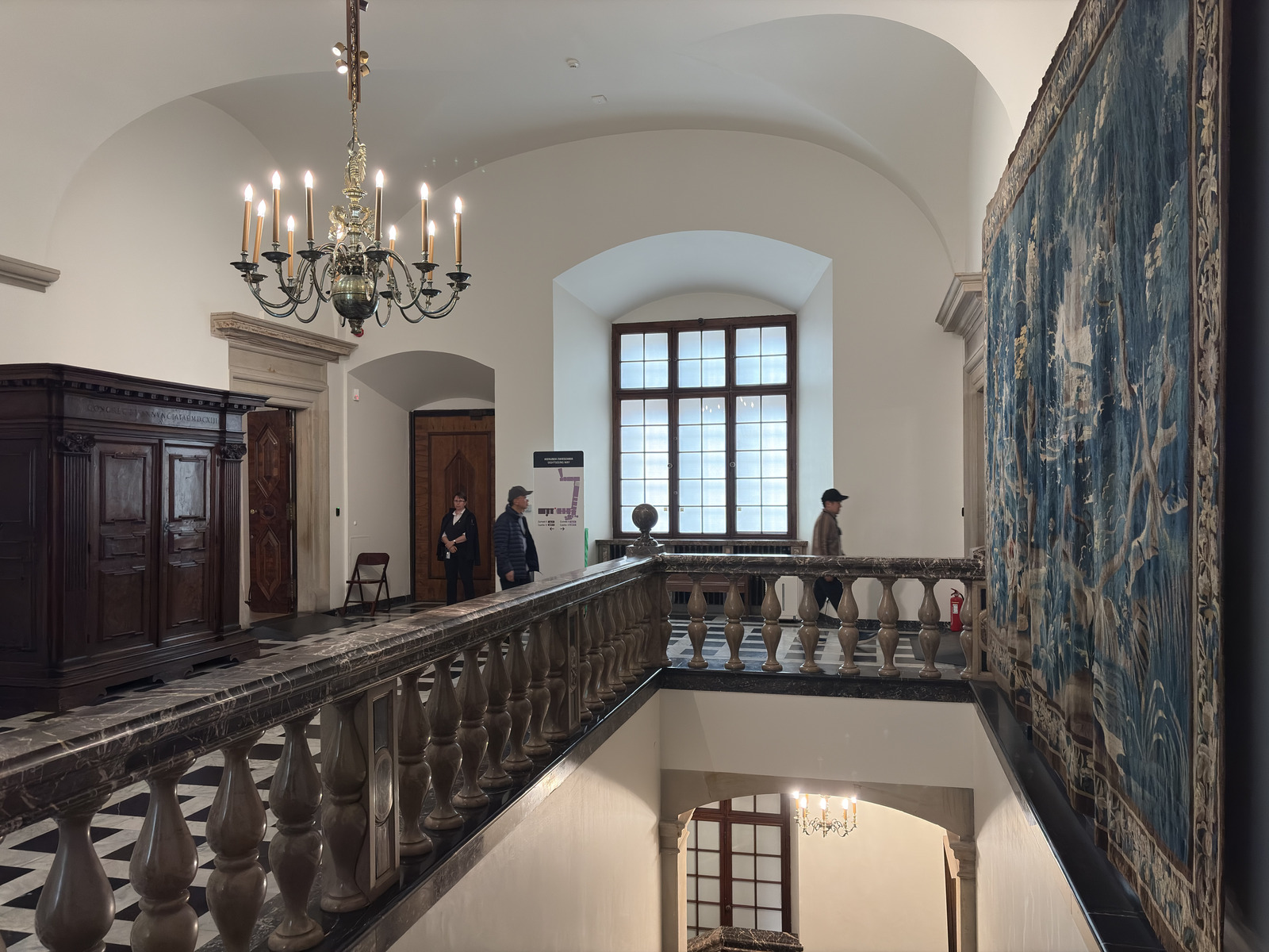 รูปถ่าย โปแลนด์(Poland) คราคูฟ(Krakow) ปราสาทวาเวล(Wawel castle) 2026-09 200
