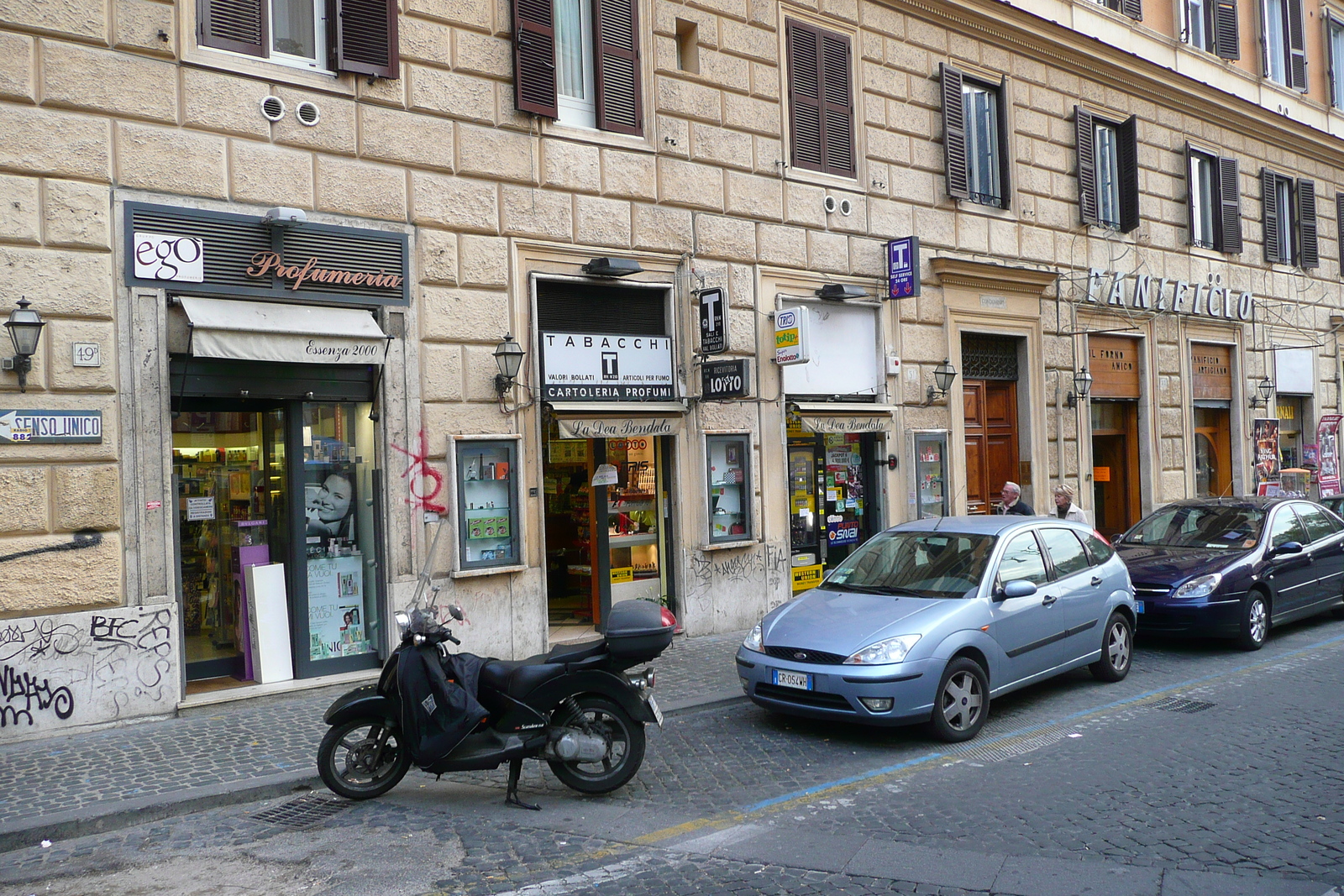 รูปถ่าย อิตาลี(Italy) โรม(Rome) ทราสเตแวเร(Trastevere) 2007-11 4