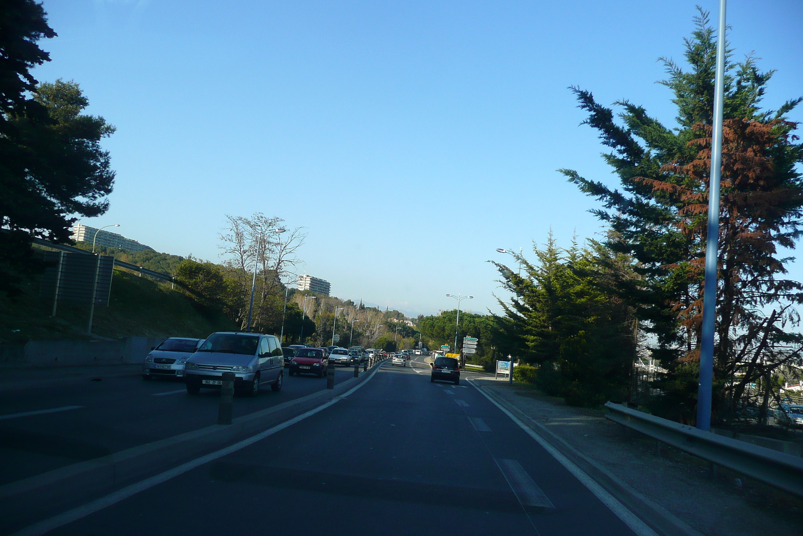 รูปถ่าย ฝรั่งเศส(France) เฟรนช์ริวิเอรา(French Riviera) ถนนจากคานส์ไปกาญ(Cannes to Cagnes road) 2008-03 57