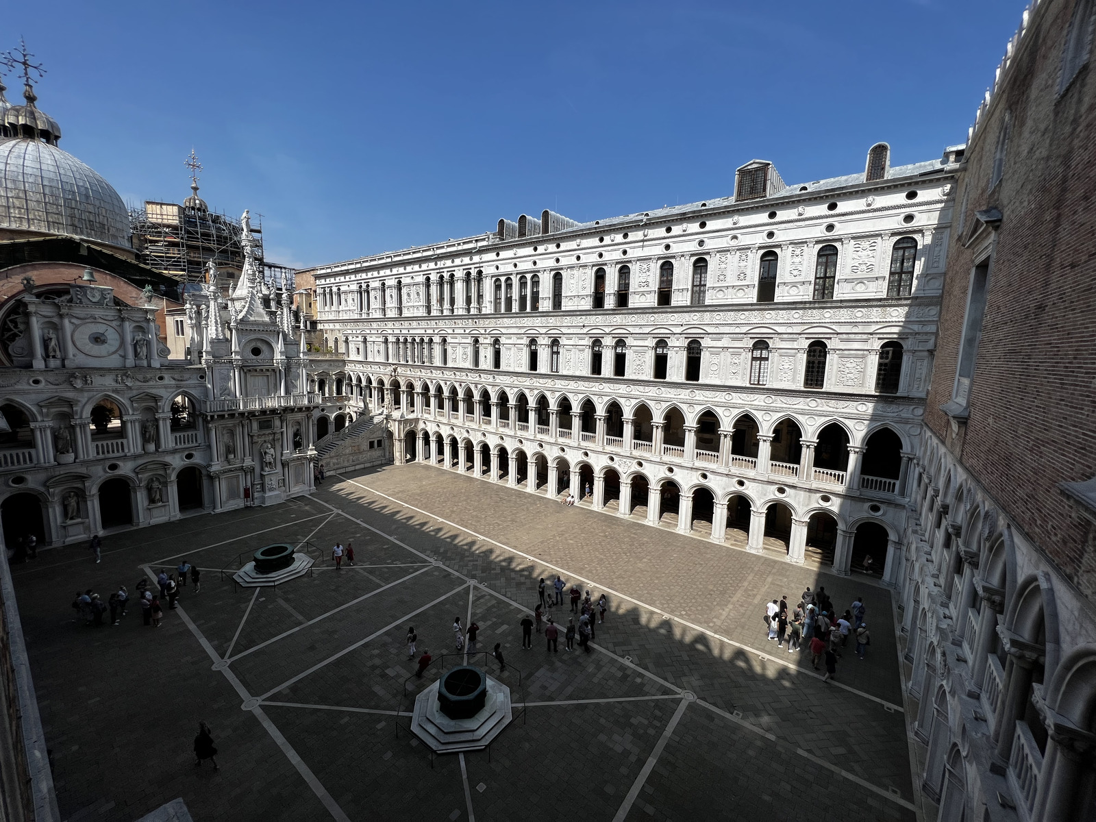 รูปถ่าย อิตาลี(Italy) เวนีส(Venice) พระราชวังดอจ (ปาลัซโซดูกาเล)(Doge's Palace (Palazzo Ducale)) 2022-05 47