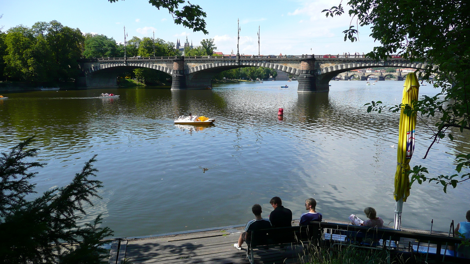 รูปถ่าย สาธารณรัฐเช็ก(Czech Republic) ปราก(Prague) สวนโซฟีน(Zofin Garden) 2007-07 15