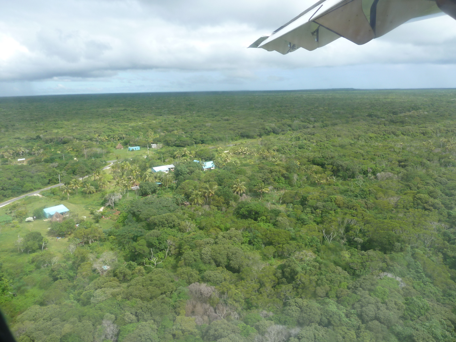 รูปถ่าย นิวแคลิโดเนีย(New Caledonia) ถ่ายจากข้างบน(From the Sky) 2010-05 28