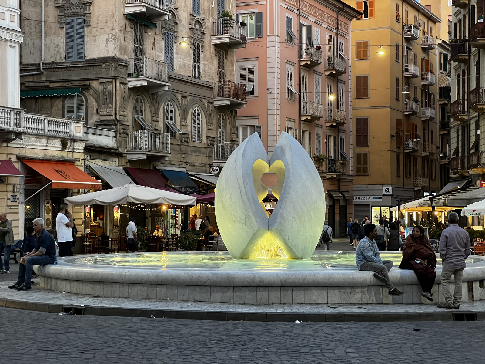 รูปถ่าย อิตาลี(Italy) ลาสเปเซีย(La Spezia) 2022-05 7