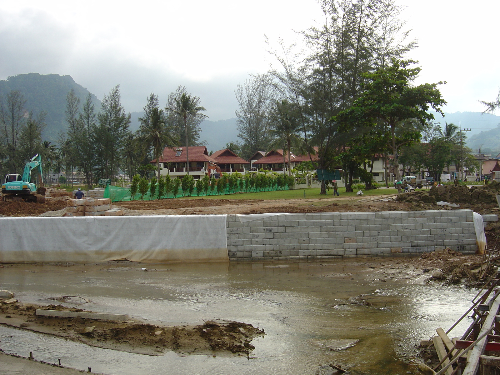 รูปถ่าย ไทย(Thailand) ภูเก็ต(Phuket) หาดกมลา(Kamala Beach) 2005-12 84