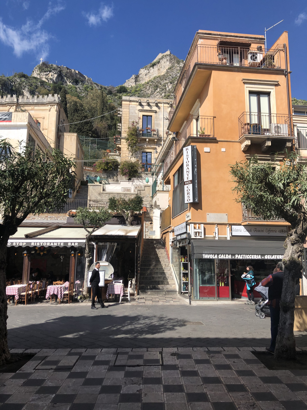รูปถ่าย อิตาลี(Italy) ซิซิลี(Sicily) ตาออร์มีนา(Taormina) 2020-02 102