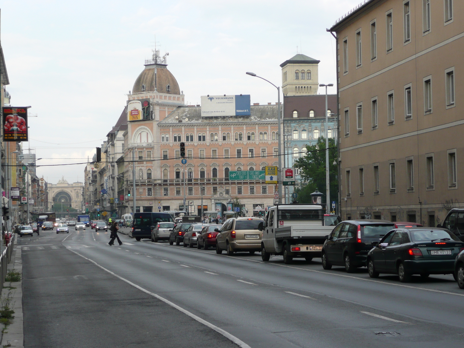รูปถ่าย ฮังการี(Hungary) บูดาเปสต์(Budapest) ใจกลางบูดาเปสต์(Central Budapest) 2007-06 159