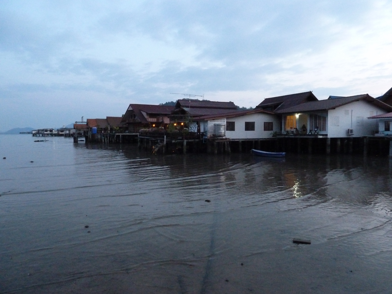 รูปถ่าย ไทย(Thailand) เกาะช้าง(Ko Chang) 2011-12 26