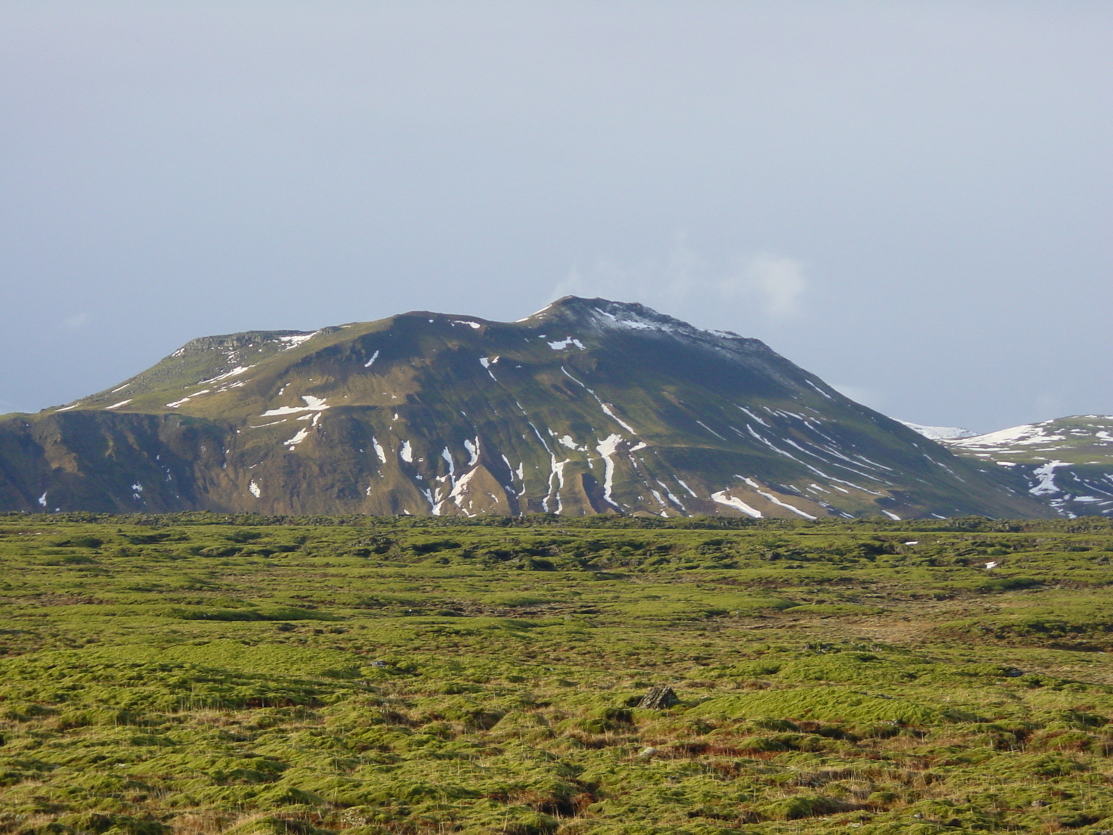 รูปถ่าย ไอซ์แลนด์(Iceland) ถนนหมายเลข 39 ไปเรคยาวิก(Road 39 to Reykjavik) 2003-03 7