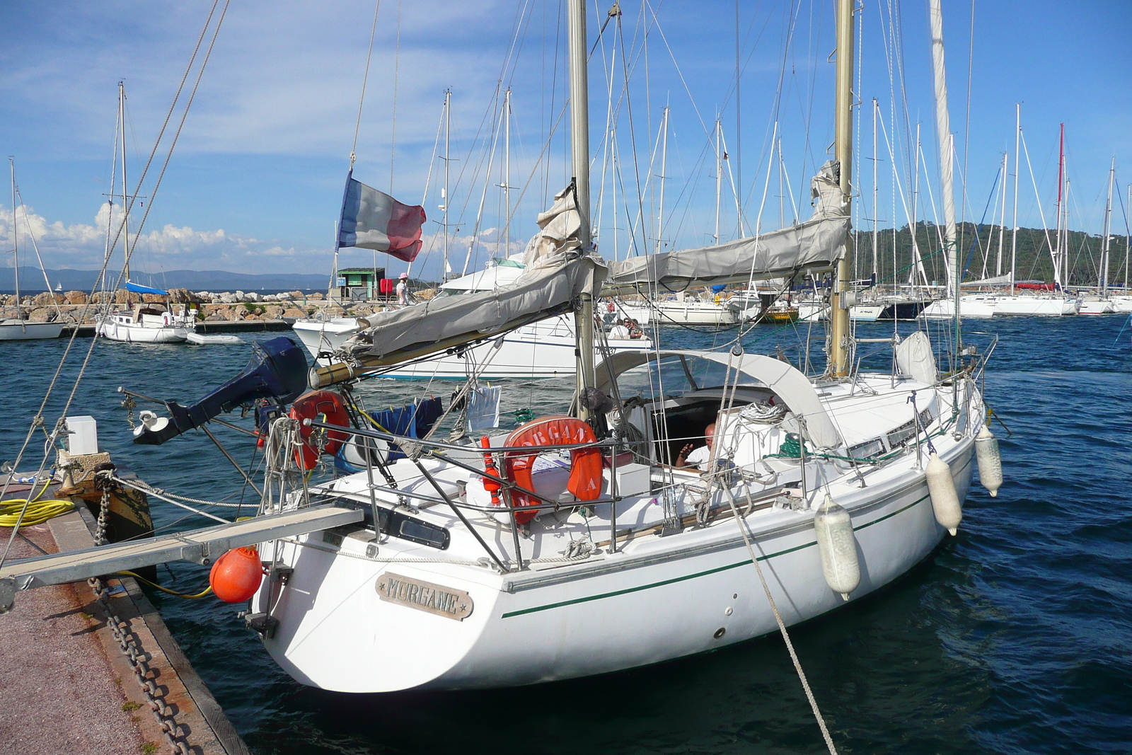 รูปถ่าย ฝรั่งเศส(France) เกาะปอร์เกอรอล(Porquerolles Island) ท่าเรือปอร์เกอรอล(Porquerolles harbour) 2008-05 7