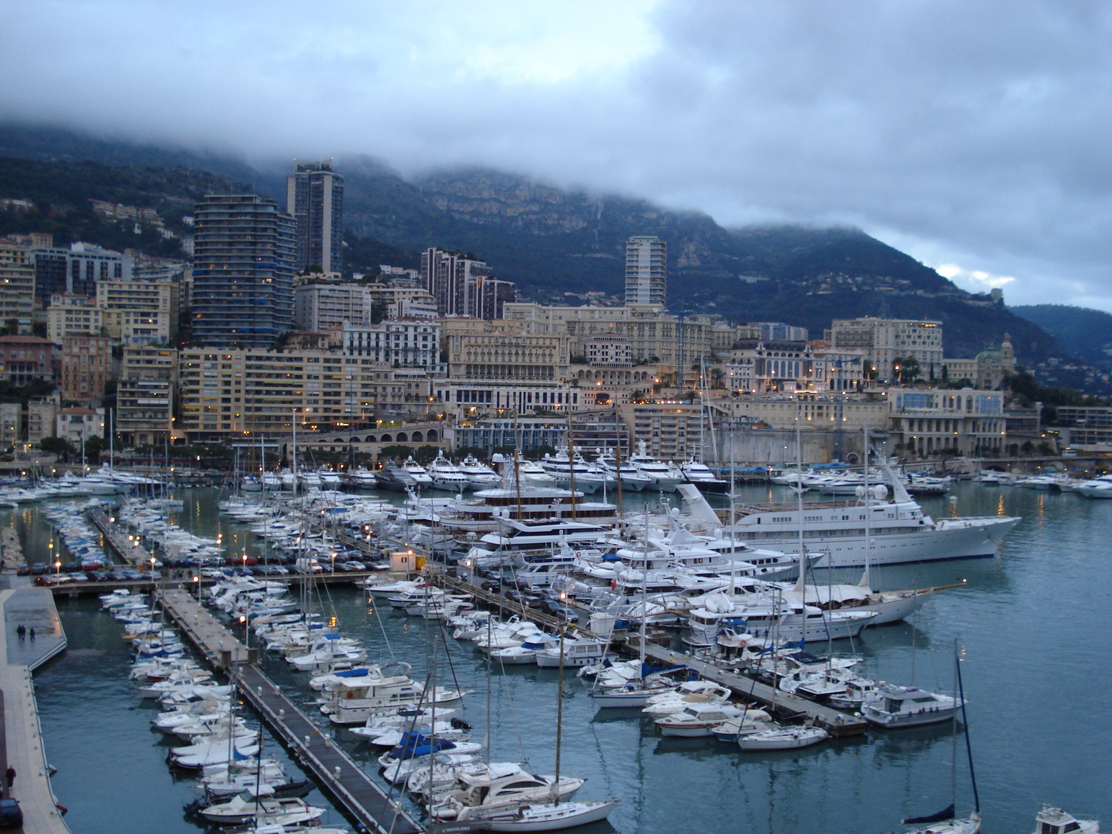 รูปถ่าย โมนาโก(Monaco) 2006-12 6