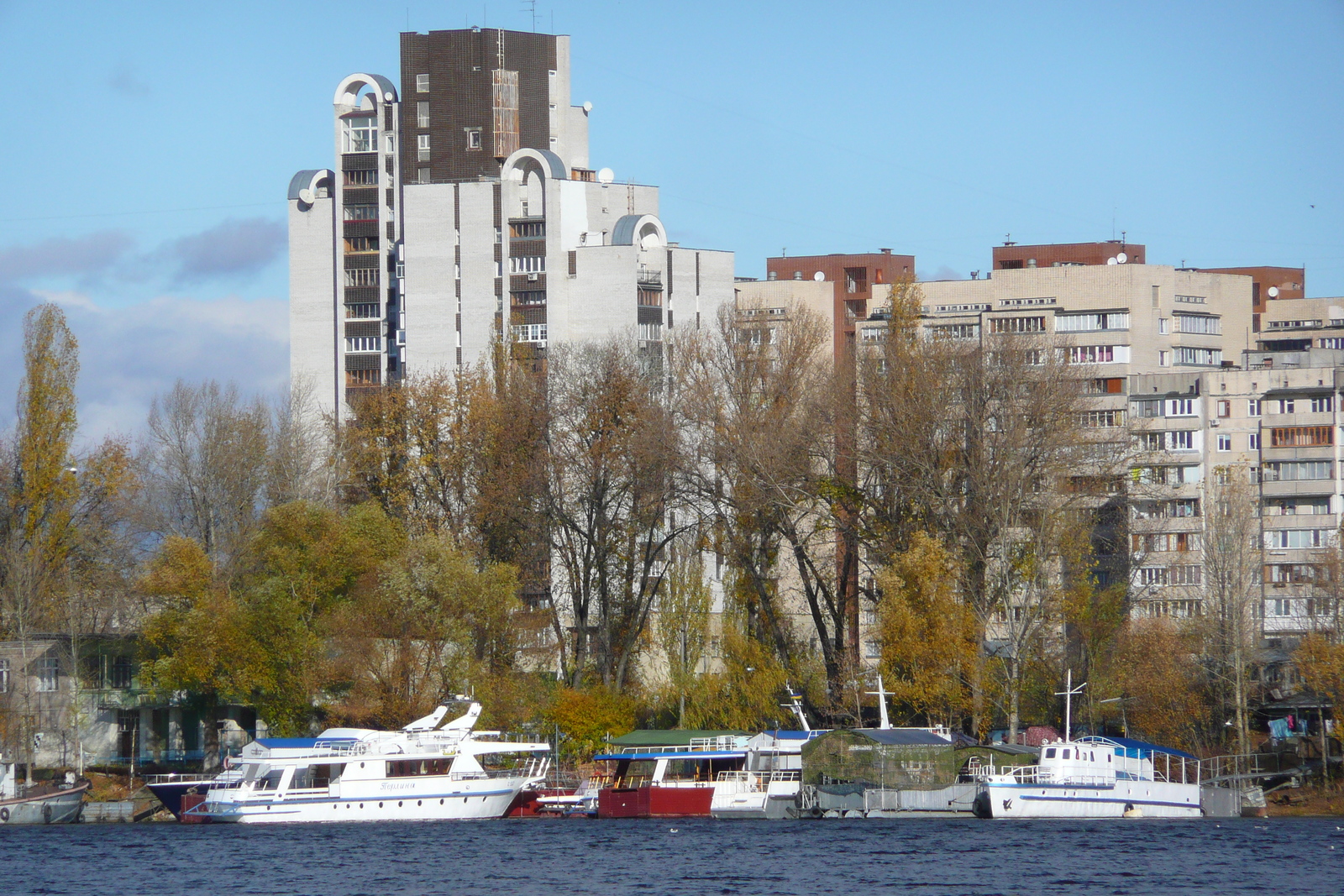 รูปถ่าย ยูเครน(Ukraine) เคียฟ(Kiev) "ฮีโดรปาร์ค(Hydropark) 2007-11 85