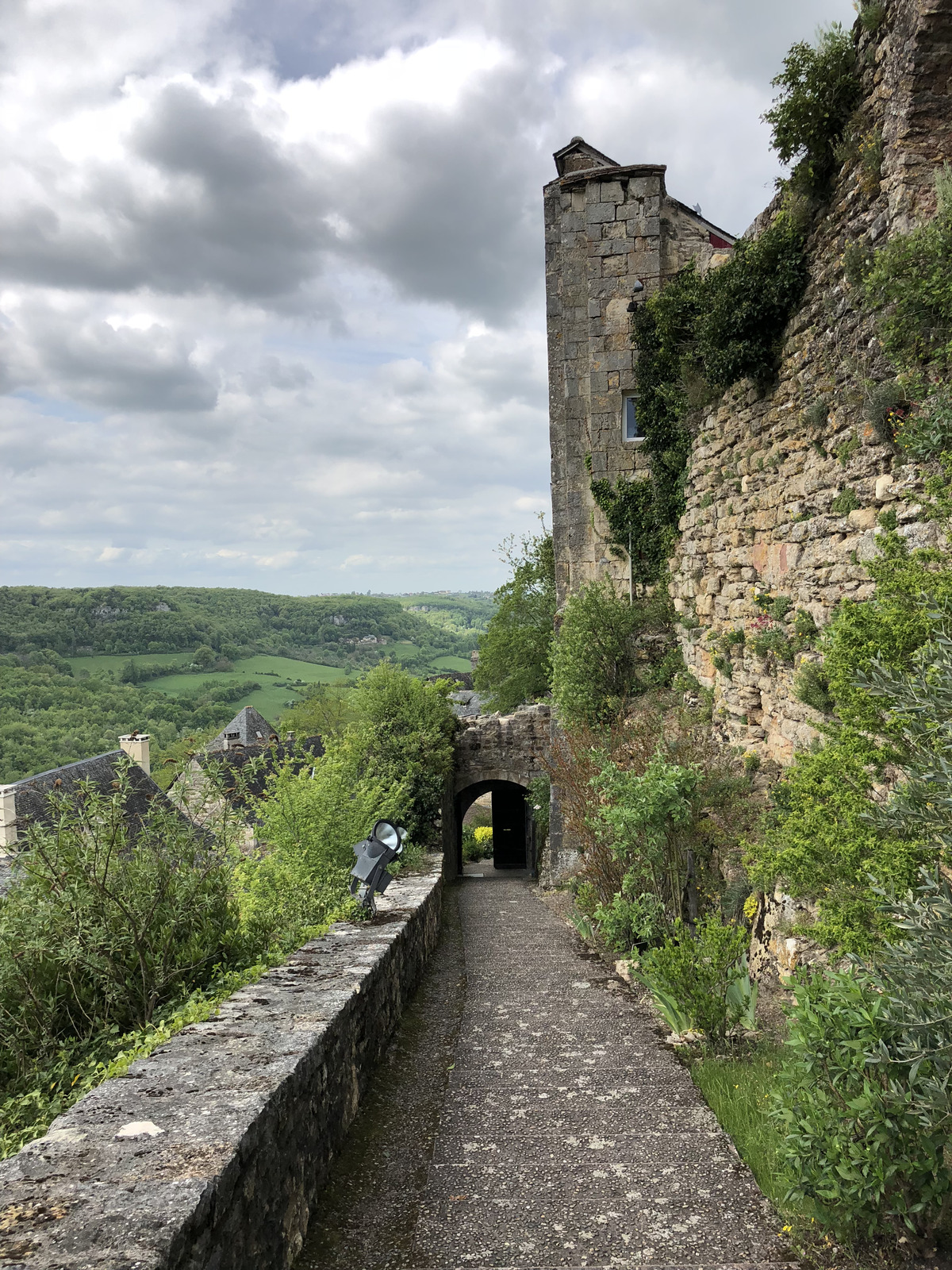 รูปถ่าย ฝรั่งเศส(France) ตูแรน(Turenne) 2018-04 74