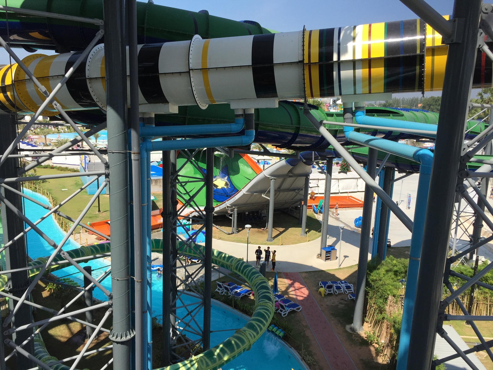 รูปถ่าย ไทย(Thailand) พัทยา(Pattaya) สวนน้ำการ์ตูนเน็ตเวิร์กอเมซอน(Cartoon Network Amazone Water Park) 2014-12 24
