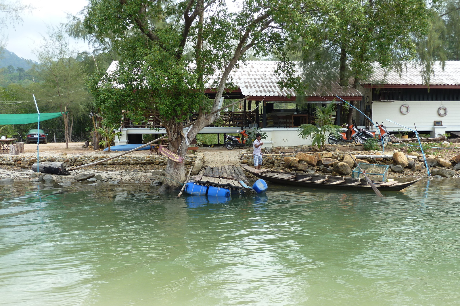 รูปถ่าย ไทย(Thailand) เกาะช้าง(Ko Chang) หาดคลองพร้าว(Klong Prao beach) 2011-02 25
