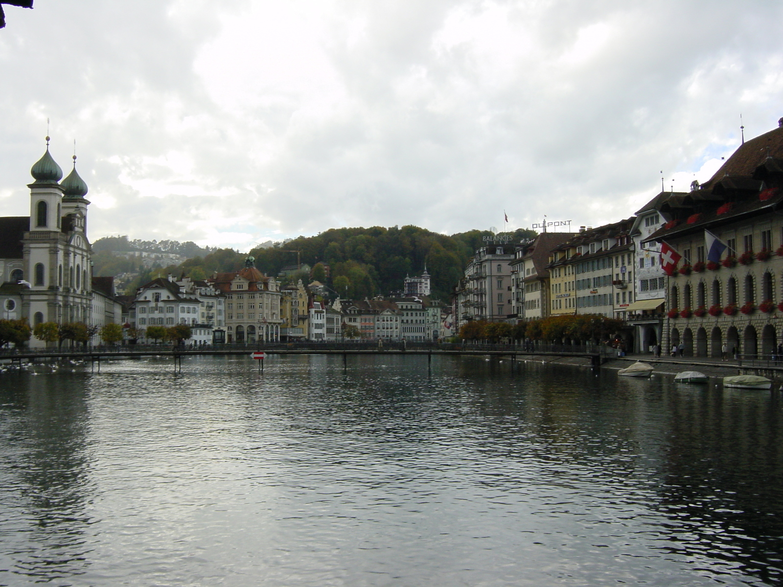 รูปถ่าย สวิสเซอร์แลนด์(Switzerland) ลูเซิร์น(Lucerne) 2001-10 6