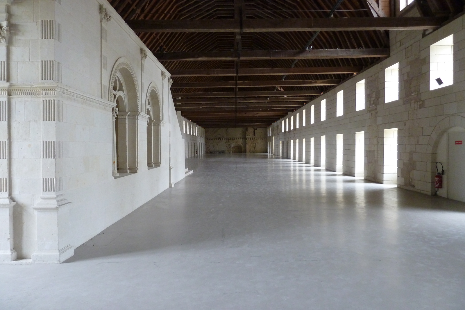 รูปถ่าย ฝรั่งเศส(France) ฟงเตอโวร์(Fontevraud) 2011-05 69